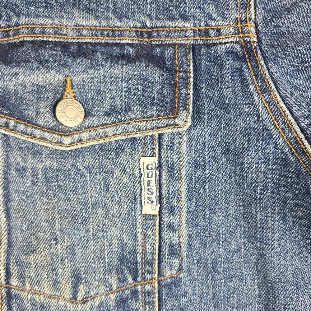 Guess Jean Denim Trucker Jacket Mens Large Blue Flap‎ Pocket VTG USA Style 10807